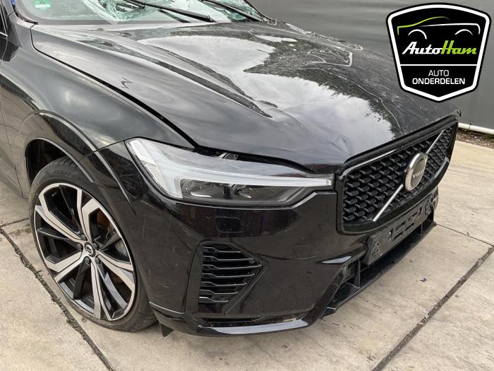 Volvo XC60 II 2.0 T8 16V Recharge, Twin Engine AWD Sloopvoertuig (2021, Grijs)