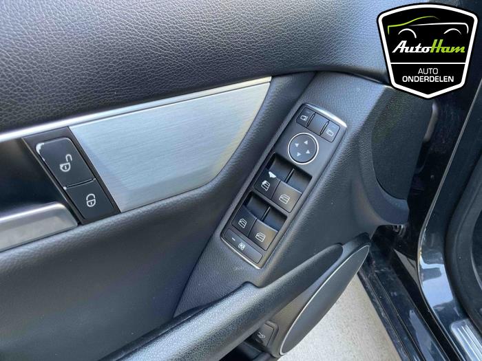 Mercedes C 1.8 C-180 CGI 16V Sloopvoertuig (2012, Zwart)