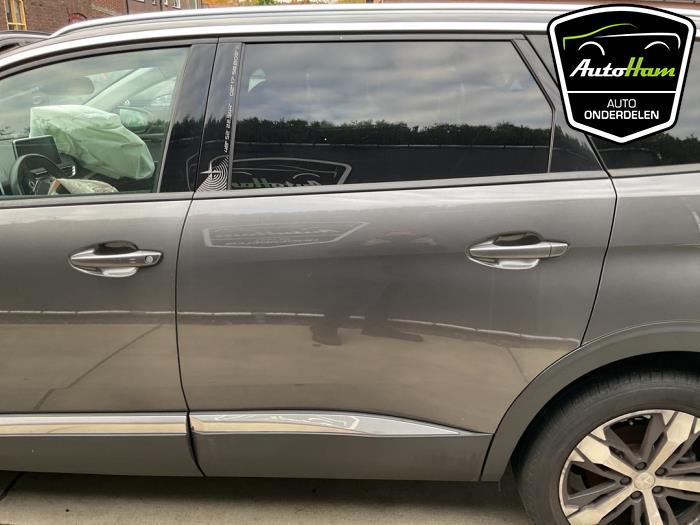 Peugeot 5008 II 1.2 12V e-THP PureTech 130 Sloopvoertuig (2020, Grijs)