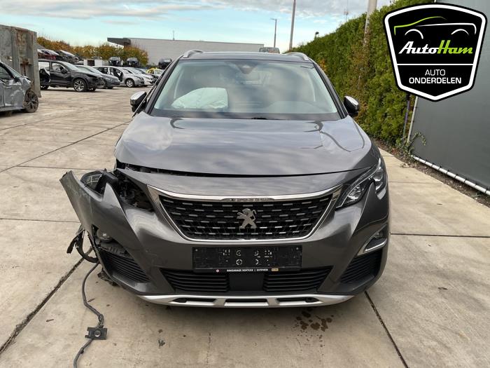 Peugeot 5008 II 1.2 12V e-THP PureTech 130 Sloopvoertuig (2020, Grijs)