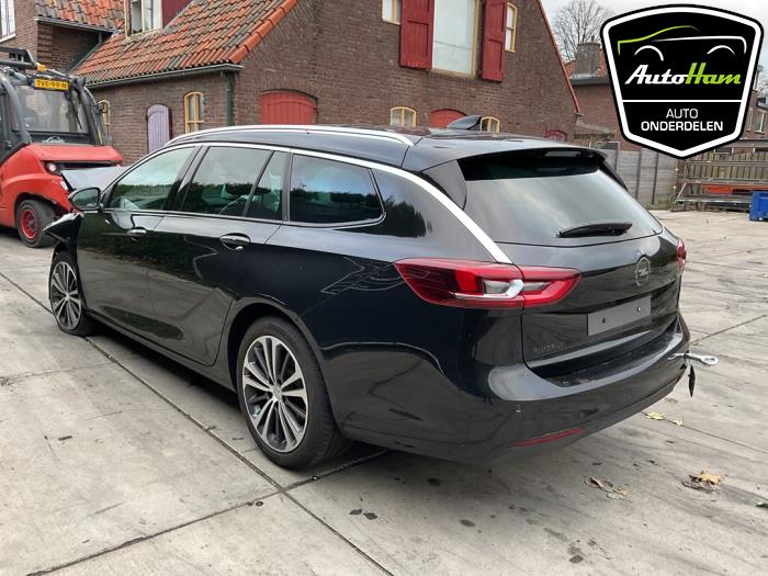 Opel Insignia Sports Tourer 2.0 CDTI 16V Sloopvoertuig (2019, Zwart)