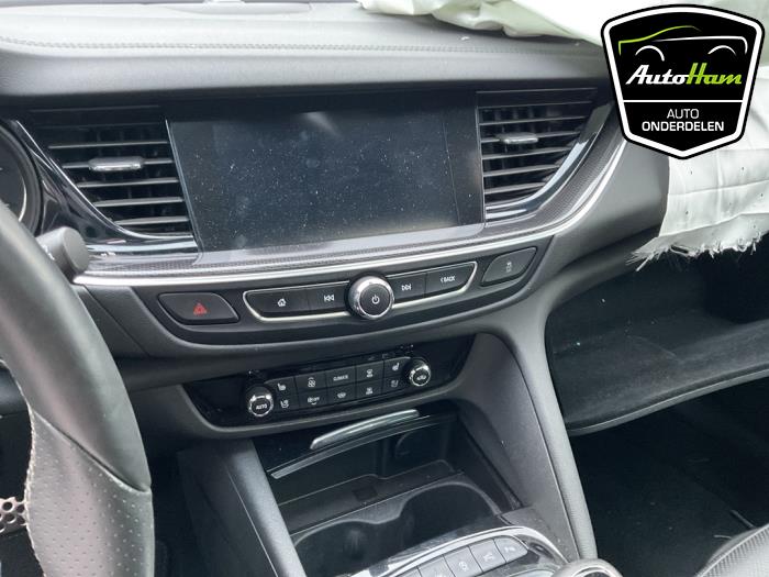 Opel Insignia Sports Tourer 2.0 CDTI 16V Sloopvoertuig (2019, Zwart)