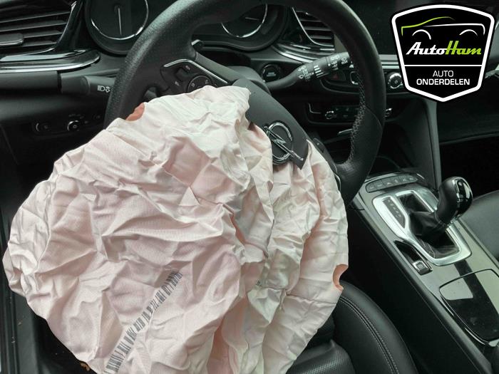 Opel Insignia Sports Tourer 2.0 CDTI 16V Sloopvoertuig (2019, Zwart)