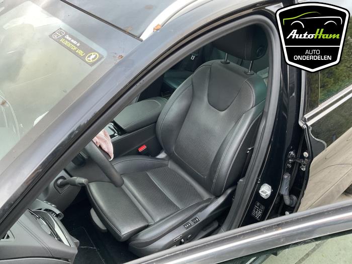 Opel Insignia Sports Tourer 2.0 CDTI 16V Sloopvoertuig (2019, Zwart)