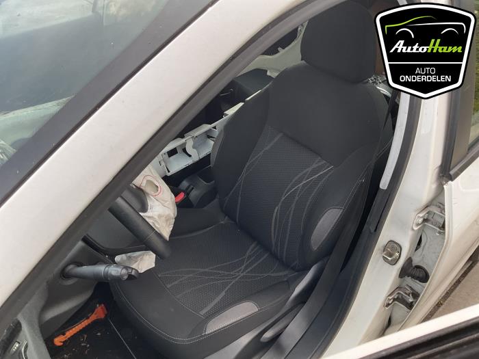 Peugeot 208 I 1.0 Vti 12V PureTech Sloopvoertuig (2013, Wit)