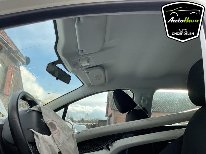 Peugeot 208 I 1.0 Vti 12V PureTech Sloopvoertuig (2013, Wit)