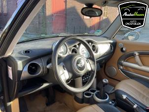 Mini Mini 1.6 16V Cooper Sloopvoertuig (2002, Groen)