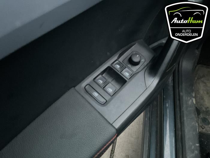 Seat Arona 1.0 TSI 12V Sloopvoertuig (2021, Grijs)