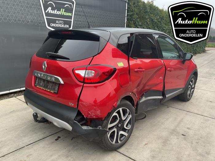 Renault Captur 1.2 TCE 16V EDC Sloopvoertuig (2016, Rood)