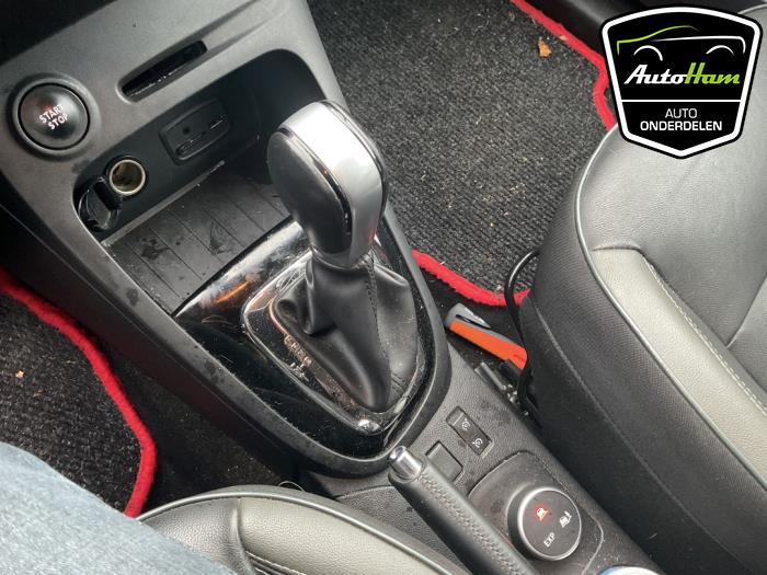 Renault Captur 1.2 TCE 16V EDC Sloopvoertuig (2016, Rood)