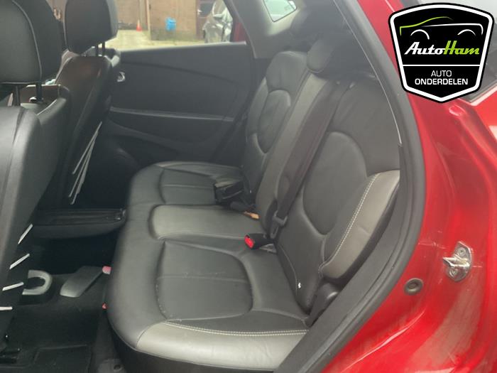 Renault Captur 1.2 TCE 16V EDC Sloopvoertuig (2016, Rood)