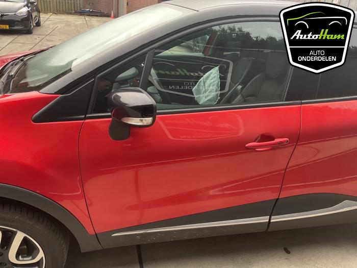 Renault Captur 1.2 TCE 16V EDC Sloopvoertuig (2016, Rood)