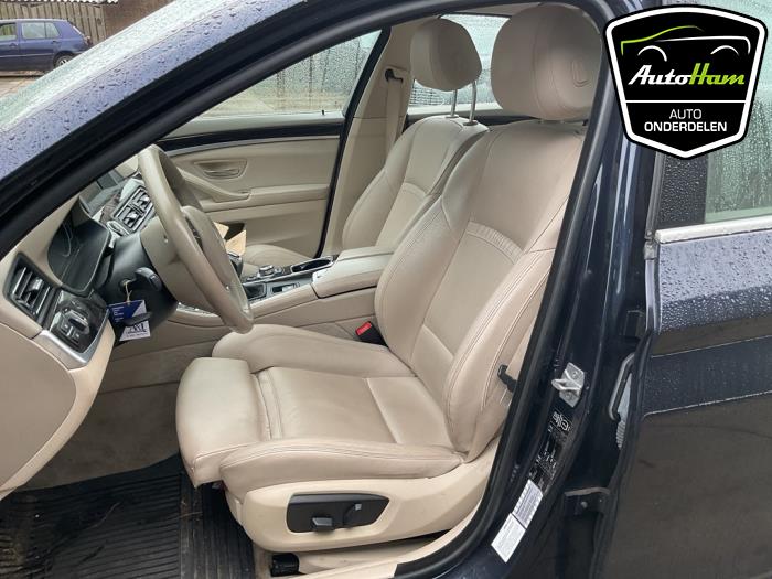 BMW 5 serie 530i 24V TwinPower Turbo Sloopvoertuig (2013, Blauw)