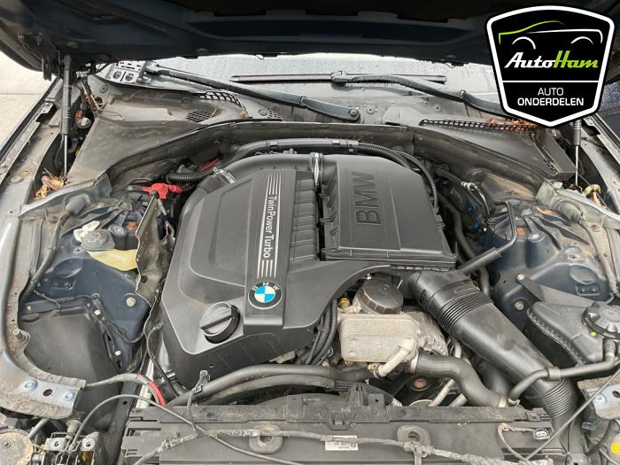 BMW 5 serie 530i 24V TwinPower Turbo Sloopvoertuig (2013, Blauw)