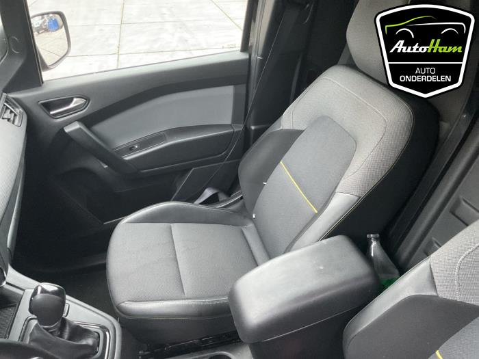 Renault Kangoo Express 1.5 Blue dCi 115 Sloopvoertuig (2024, Zwart)