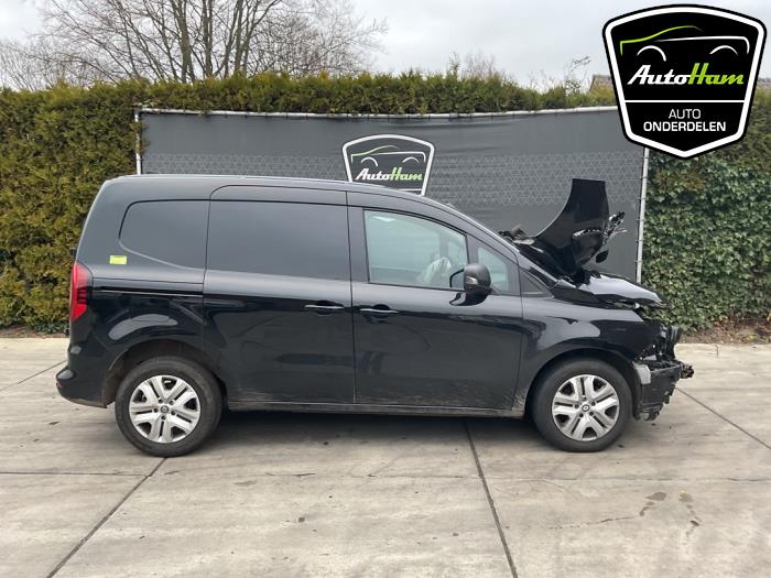 Renault Kangoo Express 1.5 Blue dCi 115 Sloopvoertuig (2024, Zwart)