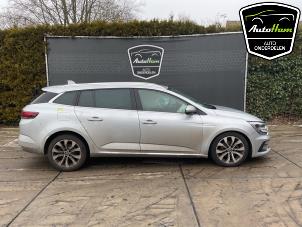 Renault Megane IV Estate 1.3 TCE 160 16V Sloopvoertuig (2022, Grijs)