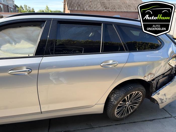 BMW 5 serie Touring 523d 2.0 TwinPower Turbo 16V Sloopvoertuig (2018, Grijs)