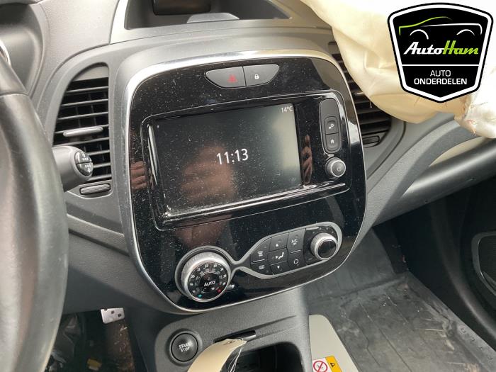 Renault Captur I 1.2 TCE 16V EDC Sloopvoertuig (2018, Wit)