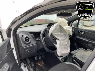 Renault Captur I 1.2 TCE 16V EDC Sloopvoertuig (2018, Wit)