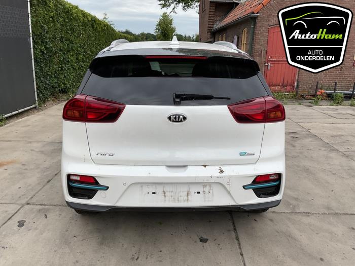 Kia Niro I E-Niro 64 kWh Sloopvoertuig (2021, Wit)