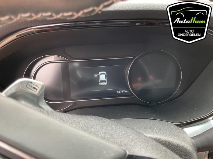 Kia Niro I E-Niro 64 kWh Sloopvoertuig (2021, Wit)