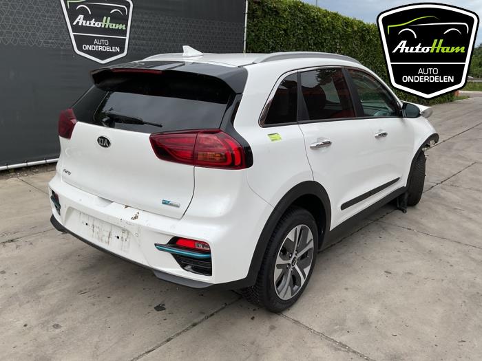 Kia Niro I E-Niro 64 kWh Sloopvoertuig (2021, Wit)