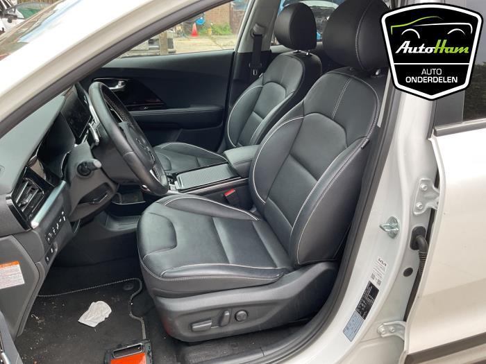 Kia Niro I E-Niro 64 kWh Sloopvoertuig (2021, Wit)