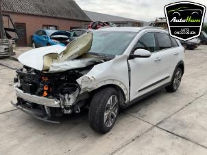 Kia Niro I E-Niro 64 kWh Sloopvoertuig (2021, Wit)