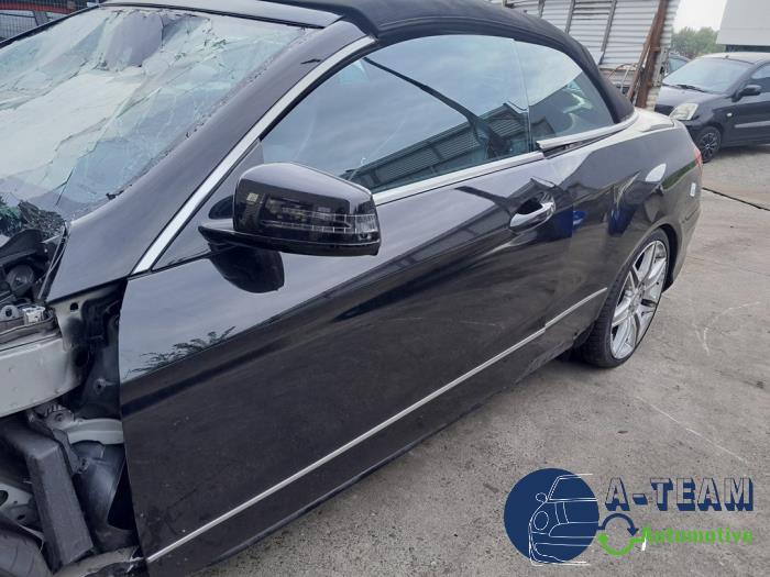 Mercedes E E-350 CGI V6 24V BlueEfficiency Sloopvoertuig (2012, Zwart)