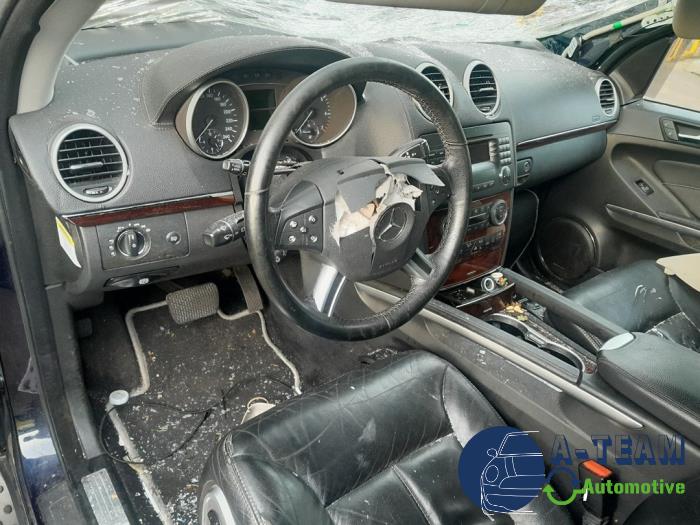 Mercedes GL 4.7 GL 450 V8 32V Sloopvoertuig (2007, Zwart)