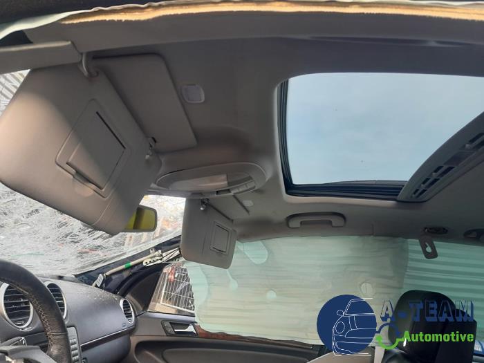 Mercedes GL 4.7 GL 450 V8 32V Sloopvoertuig (2007, Zwart)