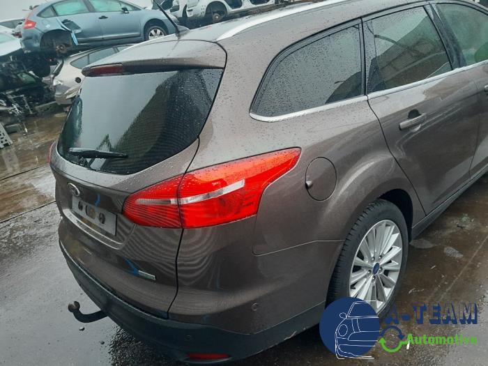 Ford Focus 3 Wagon 1.0 Ti-VCT EcoBoost 12V 125 Sloopvoertuig (2017, Bruin)