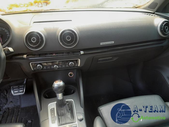 Audi RS 3 Sportback 2.5 TFSI 20V Quattro Performance Sloopvoertuig (2016, Zwart)