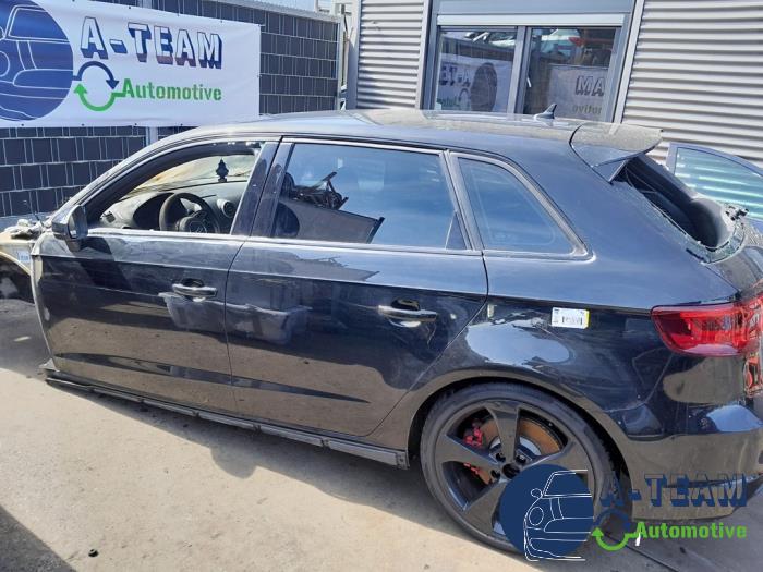 Audi RS 3 Sportback 2.5 TFSI 20V Quattro Performance Sloopvoertuig (2016, Zwart)