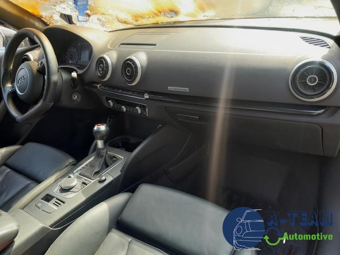 Audi RS 3 Sportback 2.5 TFSI 20V Quattro Performance Sloopvoertuig (2016, Zwart)