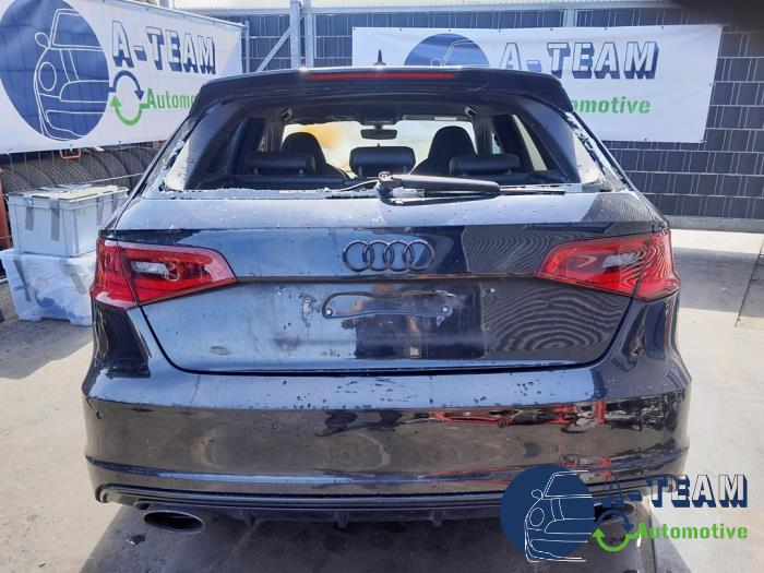 Audi RS 3 Sportback 2.5 TFSI 20V Quattro Performance Sloopvoertuig (2016, Zwart)