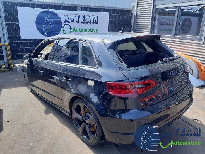 Audi RS 3 Sportback 2.5 TFSI 20V Quattro Performance Sloopvoertuig (2016, Zwart)