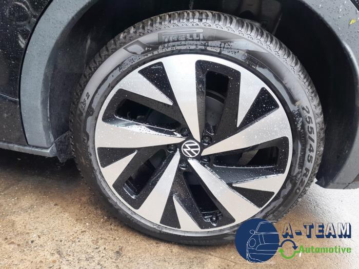 Volkswagen ID.5 Pro Performance Sloopvoertuig (2023, Zwart)