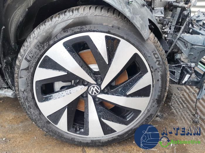 Volkswagen ID.5 Pro Performance Sloopvoertuig (2023, Zwart)