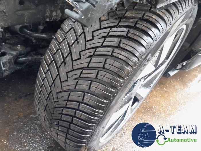 Volkswagen ID.5 Pro Performance Sloopvoertuig (2023, Zwart)