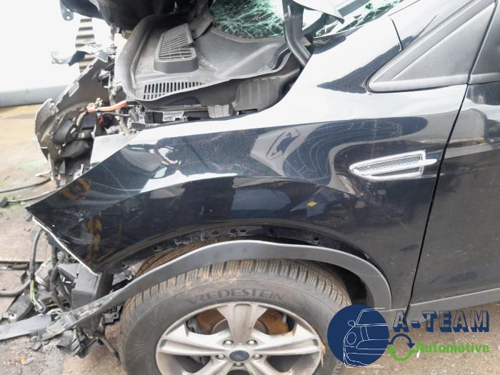 Ford Kuga II 1.6 EcoBoost 16V Sloopvoertuig (2013, Metallic, Zwart)