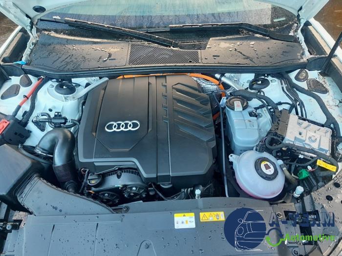Audi A6 2.0 16V 55 TFSI E Quattro Sloopvoertuig (2021, Wit)