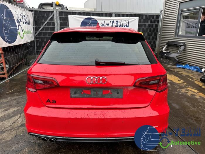 Audi A3 Sportback 2.0 TDI 16V Sloopvoertuig (2014, Rood)