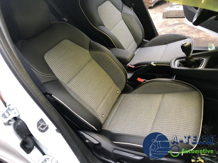 Renault Clio V 1.0 TCe 90 12V Bi-Fuel Sloopvoertuig (2023, Wit)