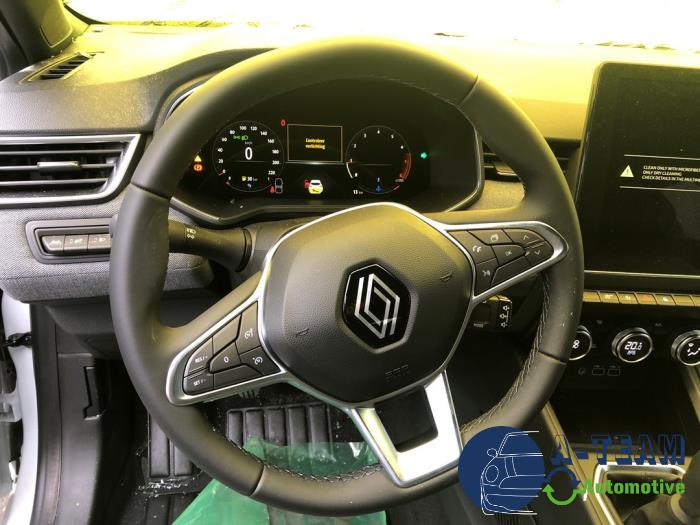 Renault Clio V 1.0 TCe 90 12V Bi-Fuel Sloopvoertuig (2023, Wit)