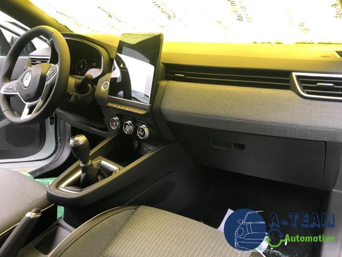 Renault Clio V 1.0 TCe 90 12V Bi-Fuel Sloopvoertuig (2023, Wit)