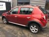 Dacia Sandero I 1.6 Sloopvoertuig (2010, Rood)