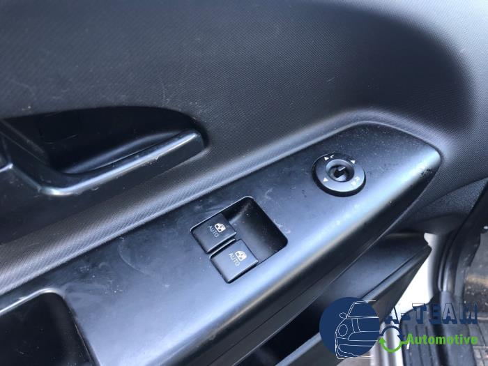 Kia Cee'd Sportswagon 1.4i CVVT 16V Sloopvoertuig (2012, Zilver)