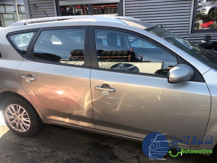 Kia Cee'd Sportswagon 1.4i CVVT 16V Sloopvoertuig (2012, Zilver)